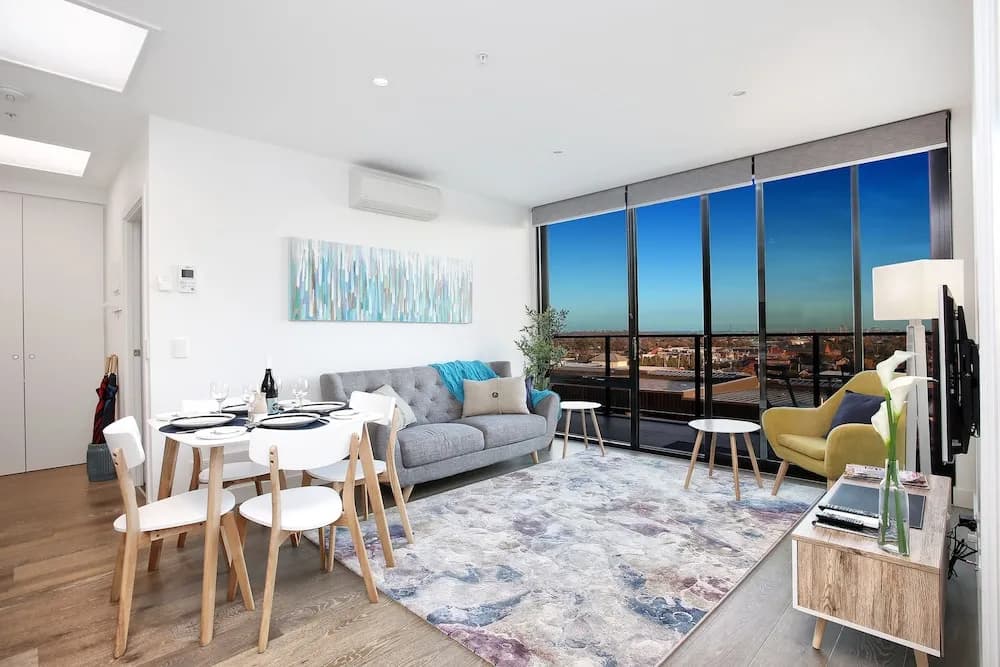 StayCentral - Northcote Hill Penthouse - photo 3