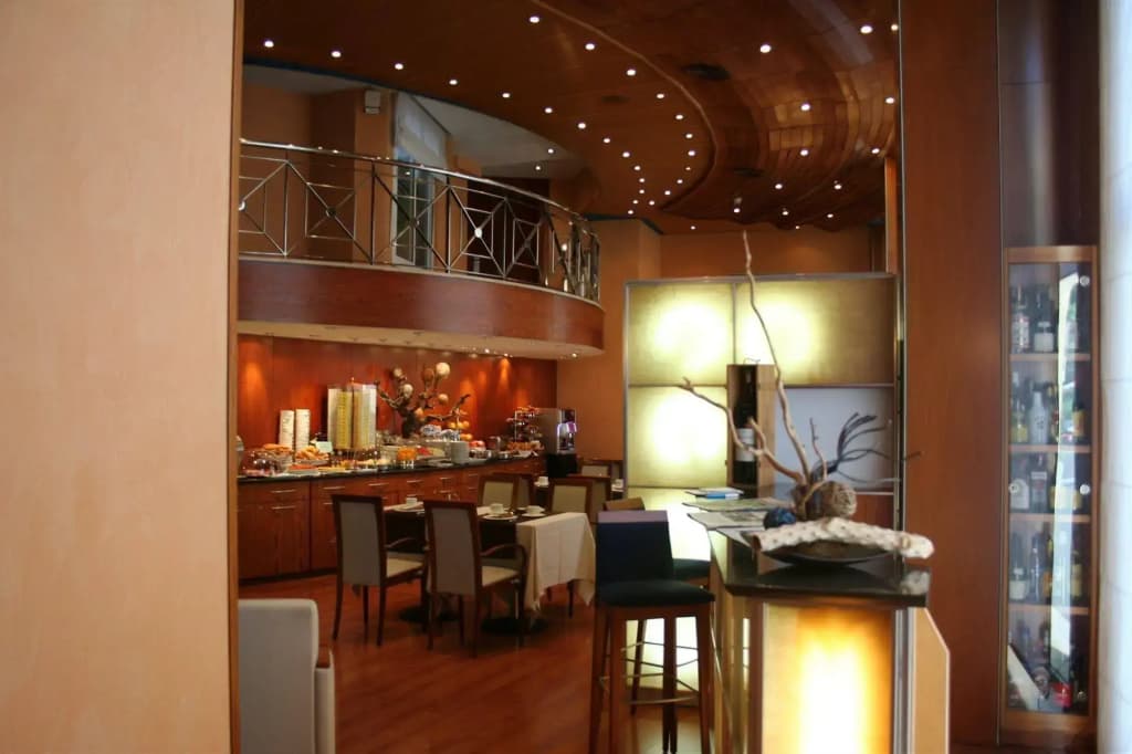 Hotel Garbi Millenni - photo 24