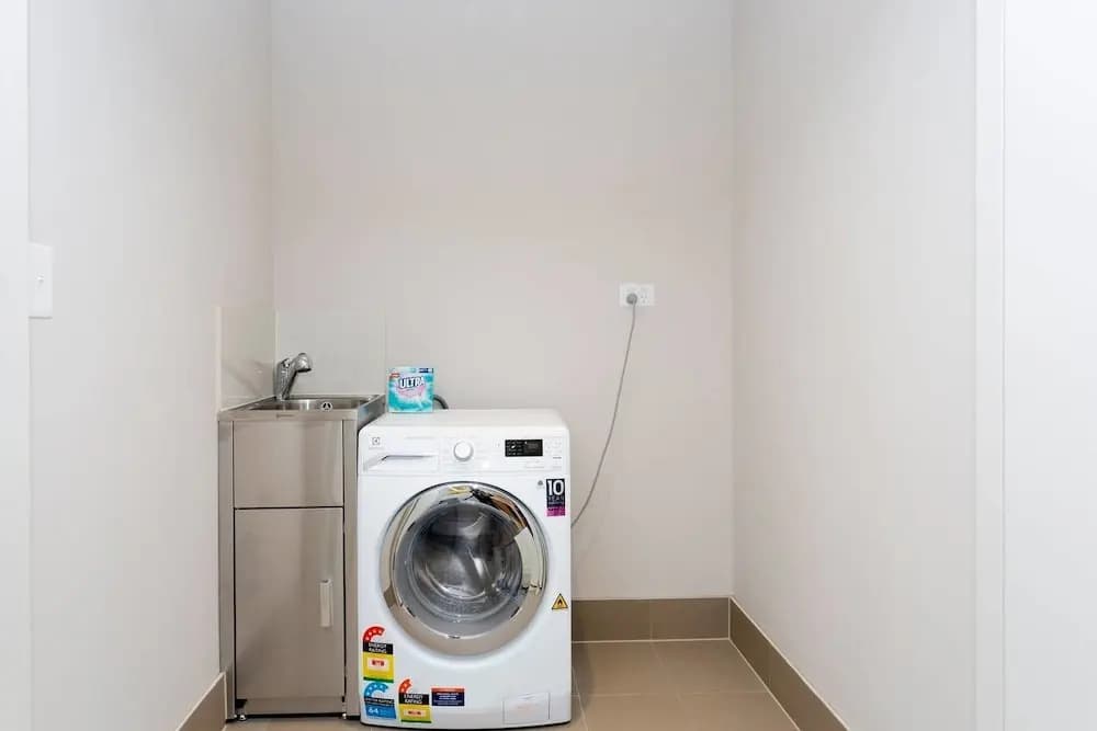 Chic Designer Apartment in Olympic Park + Parking - main photo