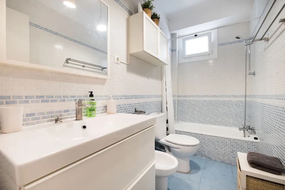 Avenida Apartments Vallhonrat - photo 5