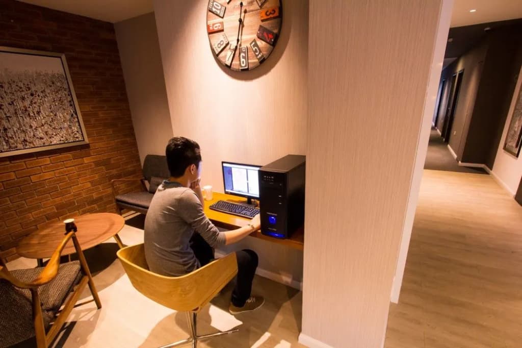 ZEN Rooms Sakura Boutique Hotel - photo 26
