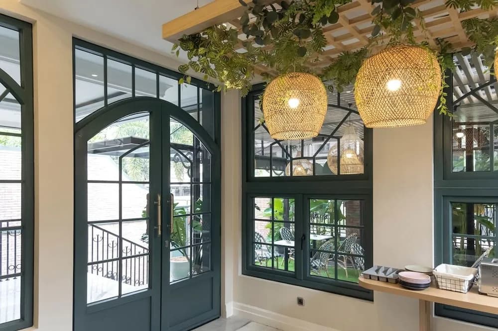 UROOMS Senopati - photo 6