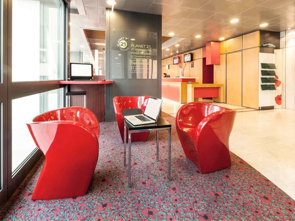 ibis Roma Fiera - photo 2