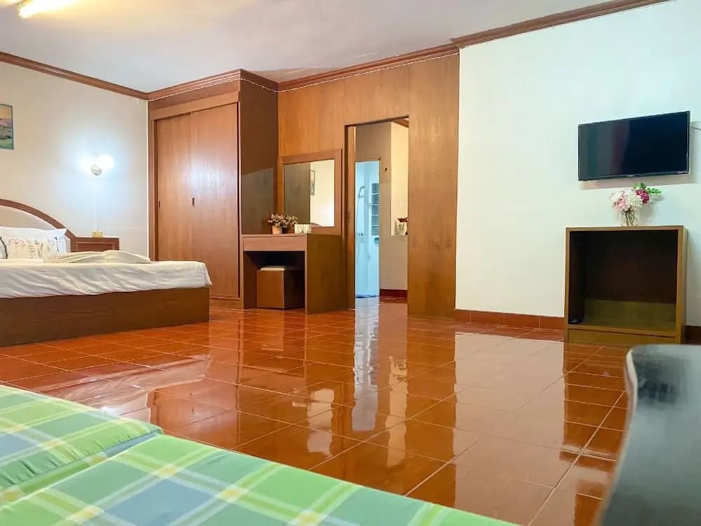 Pichnaree Guest House - photo 2
