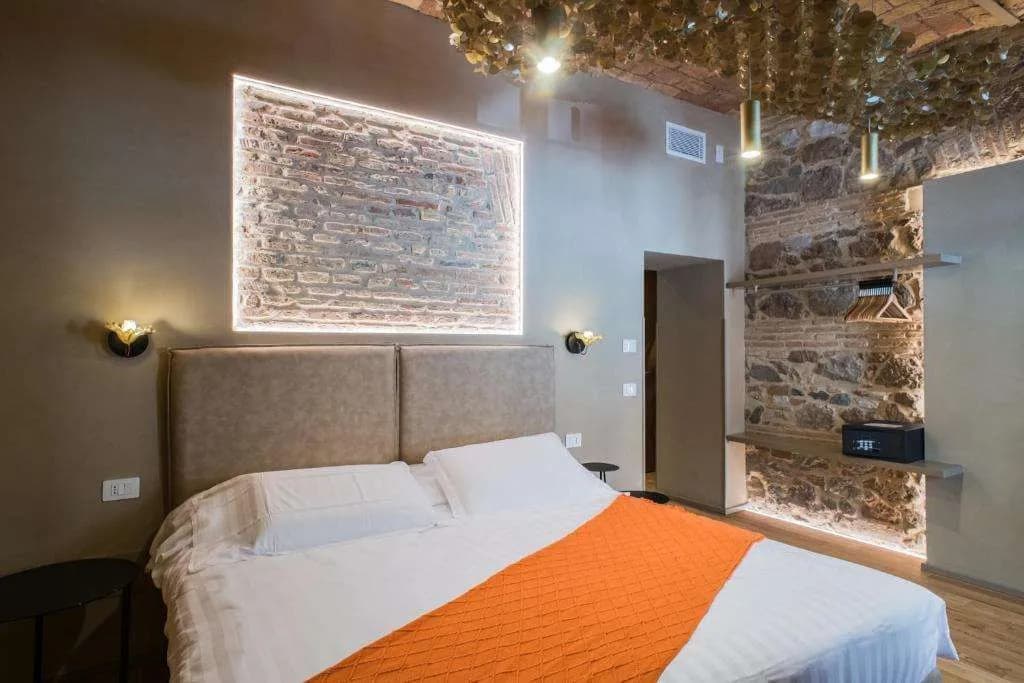 163 Boutique Hotel - photo 4