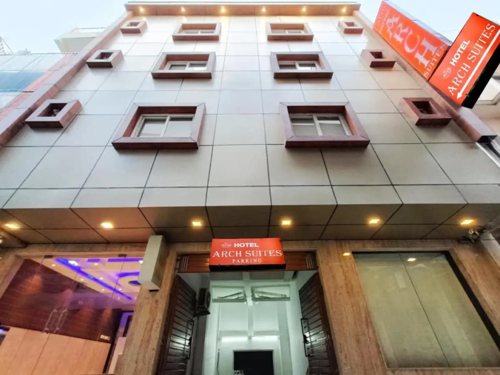 Hotel Arch Suites - photo 16