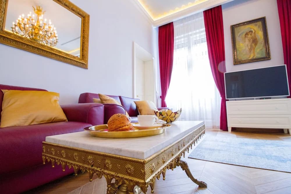 Count Zrinyi Basilica Residence - photo 5