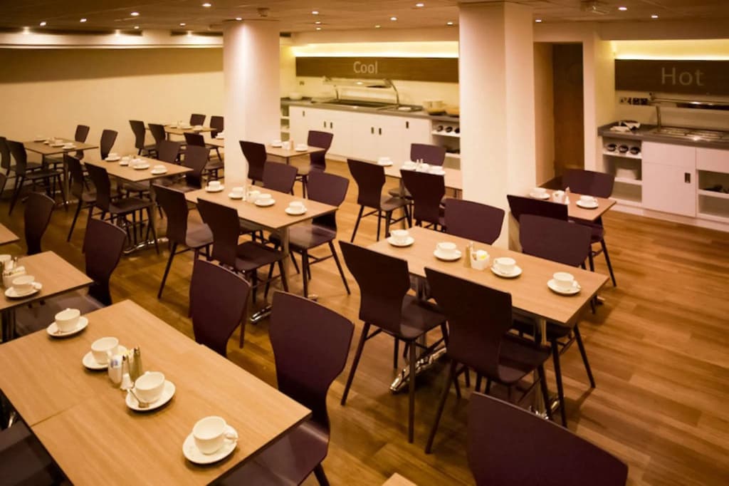 Quality Hotel Hampstead - photo 22