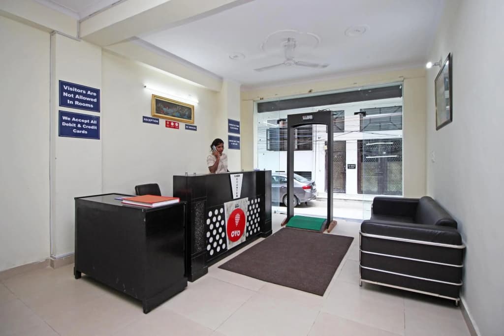 OYO 9273 Surya Palace - photo 15