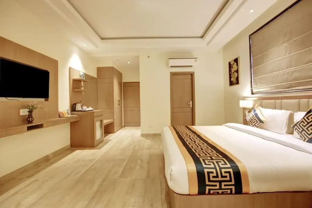 Hotels 18 - photo 5
