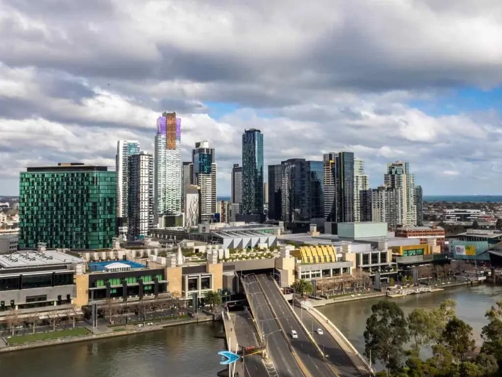 Riverside Apartments Melbourne - photo 16