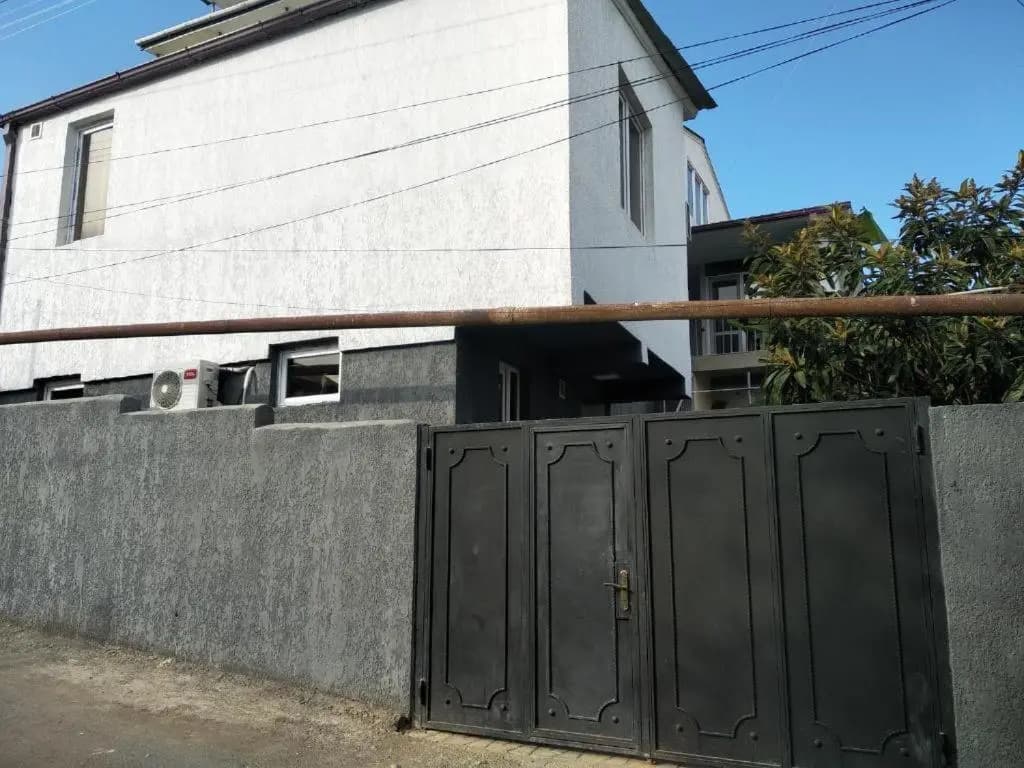 Lasha S Guesthouse N 5 - photo 4