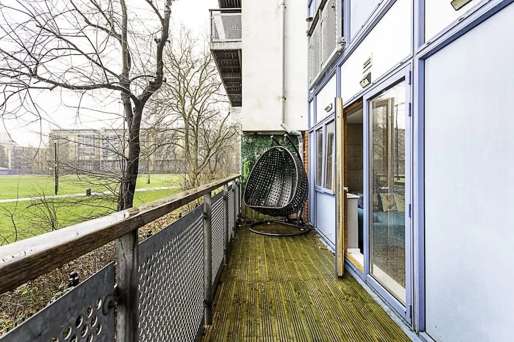 Modern 2-bed Flat, Bethnal Green - photo 7