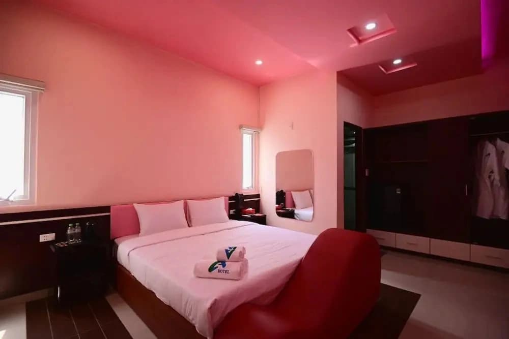 A Hotel - photo 7