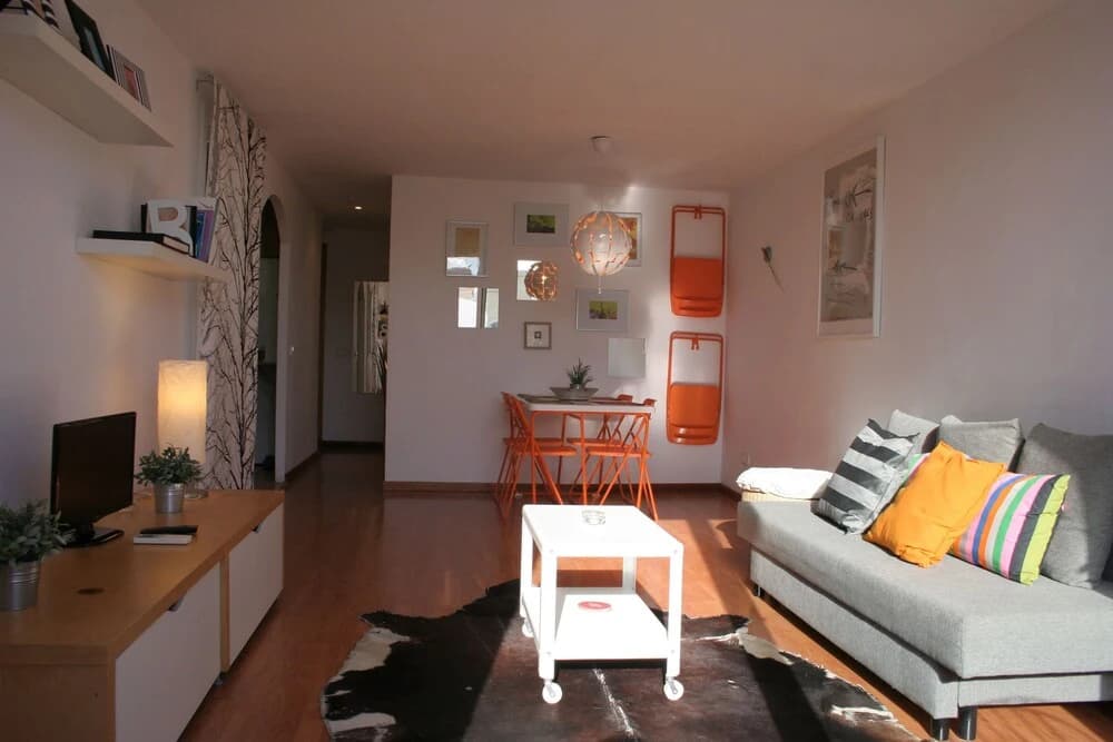 Avenida Apartments Urgell - photo 2