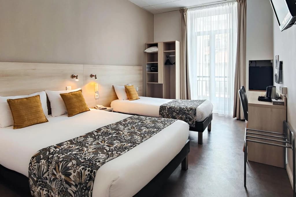 Hôtel Helvétique - photo 3