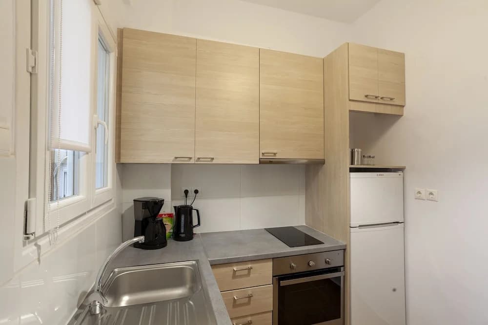 Athenian Fine Flat for 4 - photo 11
