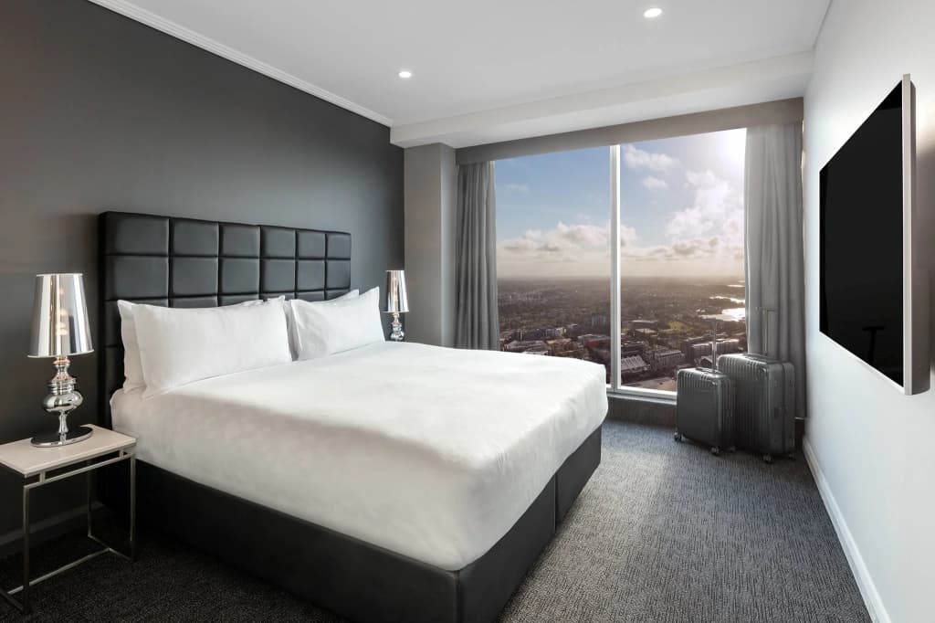 Meriton Suites World Tower - photo 44