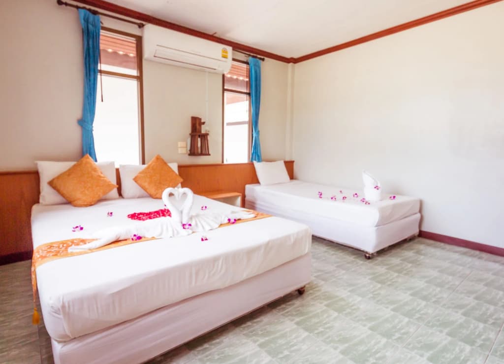 Shangrilah Bungalow - photo 2