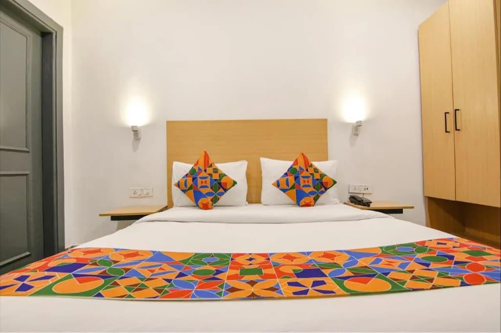 FabHotel Chawla House - photo 15