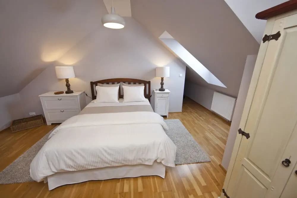 Spacious Treetop Apartment by easyBNB - photo 4