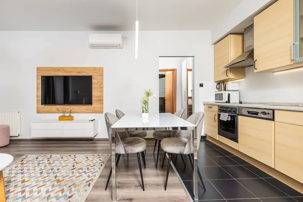 Venus Apartments - King Street V - photo 17