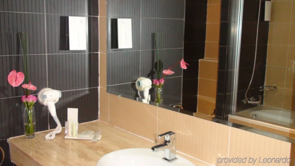 Rawabi Hotel & Spa - photo 9