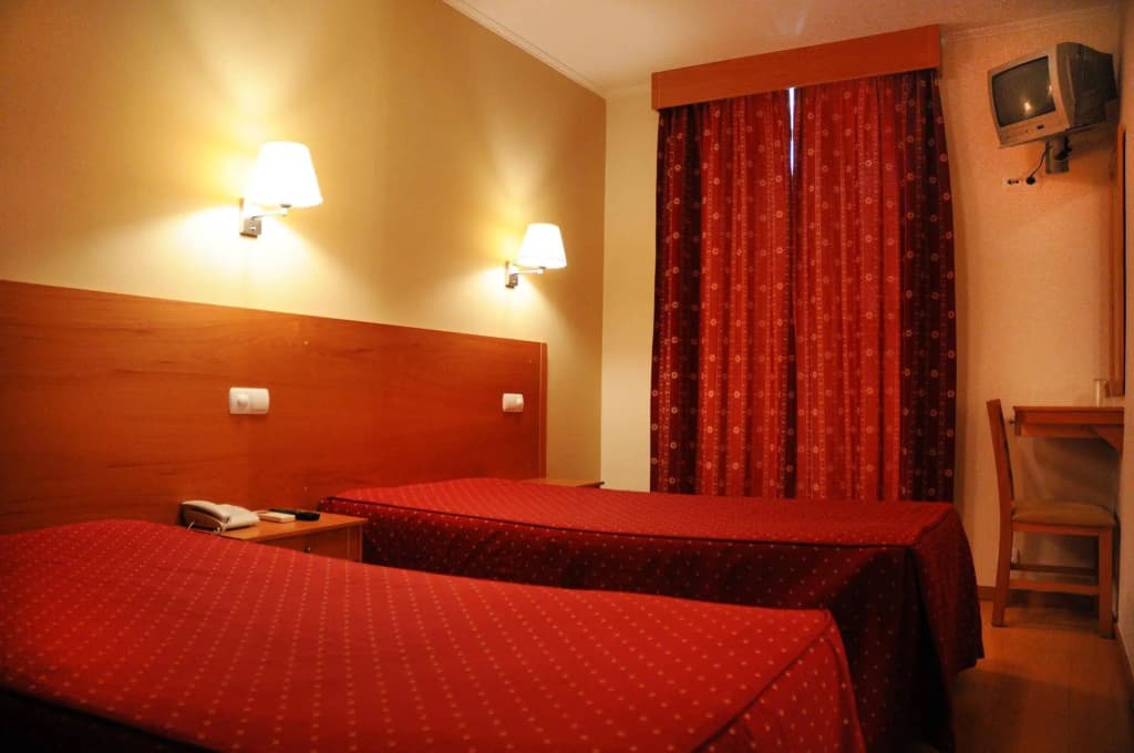Hotel Italia - photo 6