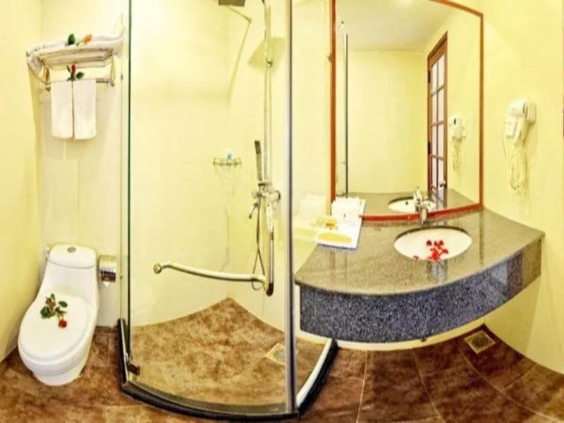 Galaxy Hotel - photo 10