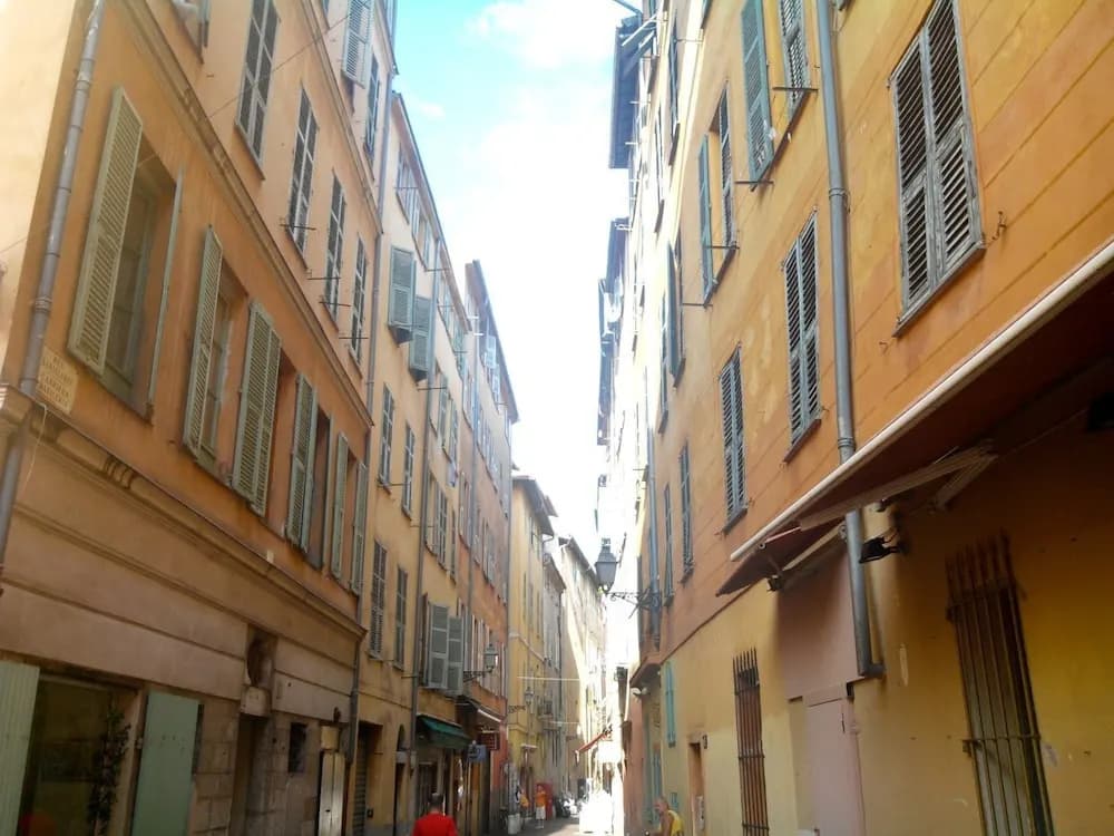 The Gelato- Charming 1-BR Old Town - photo 5