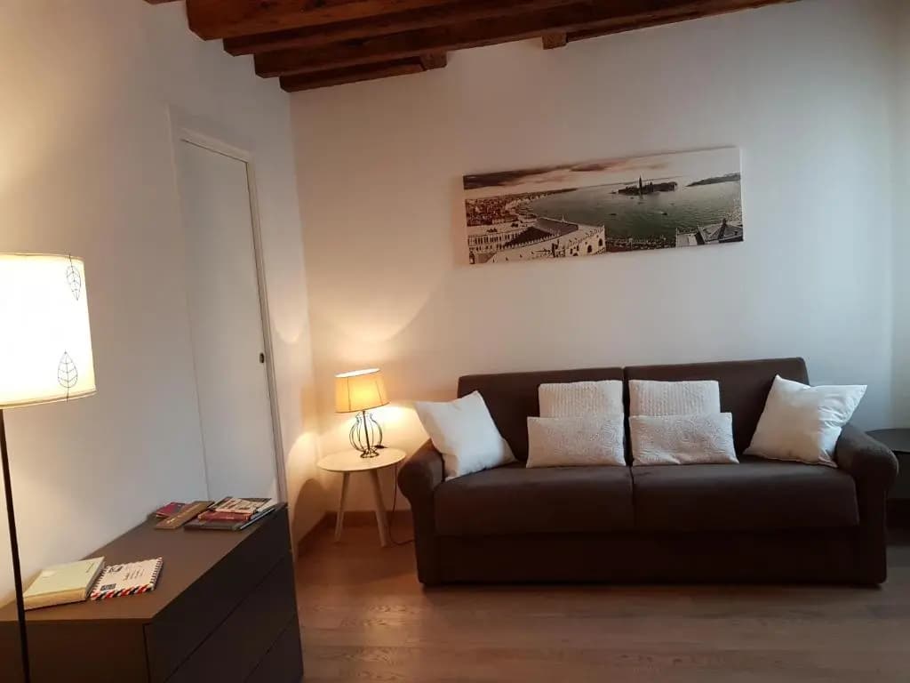 homesweethome venice - photo 3