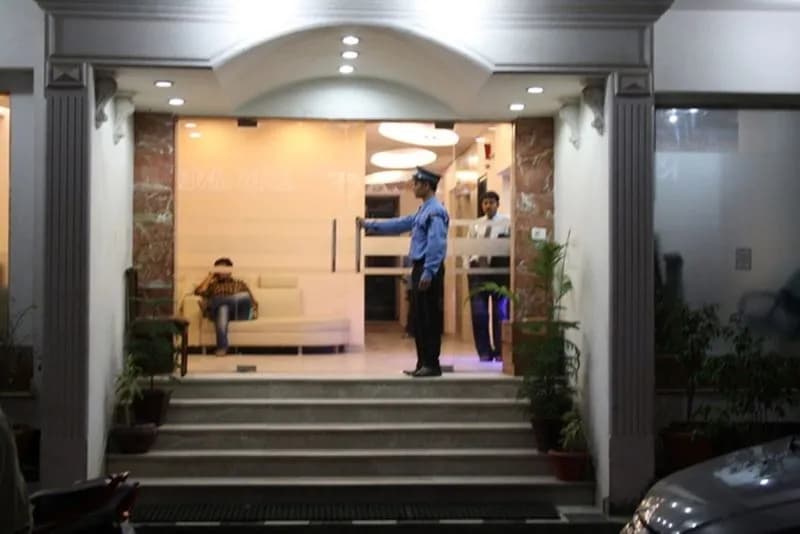 Hotel Apra International - photo 22