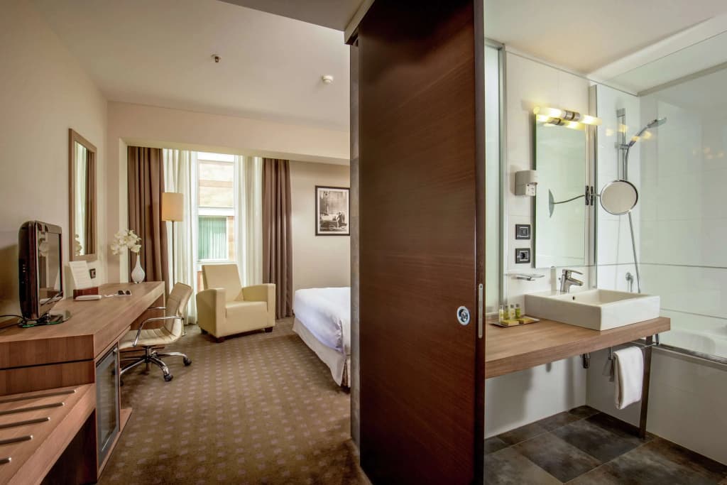 DoubleTree by Hilton Milan - photo 9