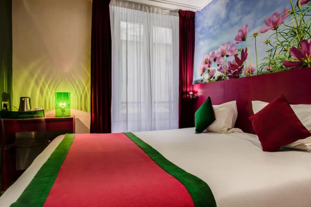 Hotel Les Jardins de Montmartre - photo 39