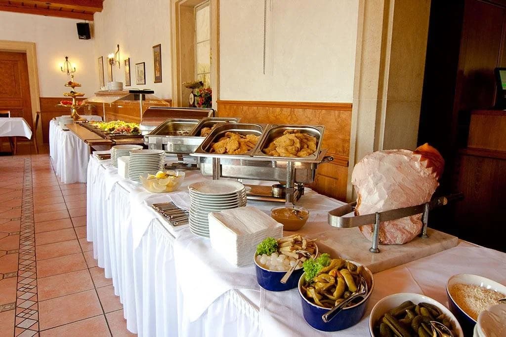 Hotel Avion - photo 12