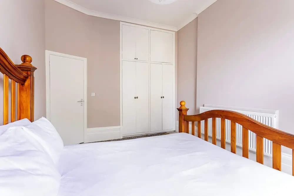 Cosy North Kensington Flat - photo 2