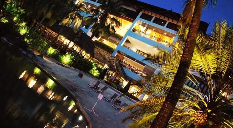 Palace Beach And Spa - photo 2