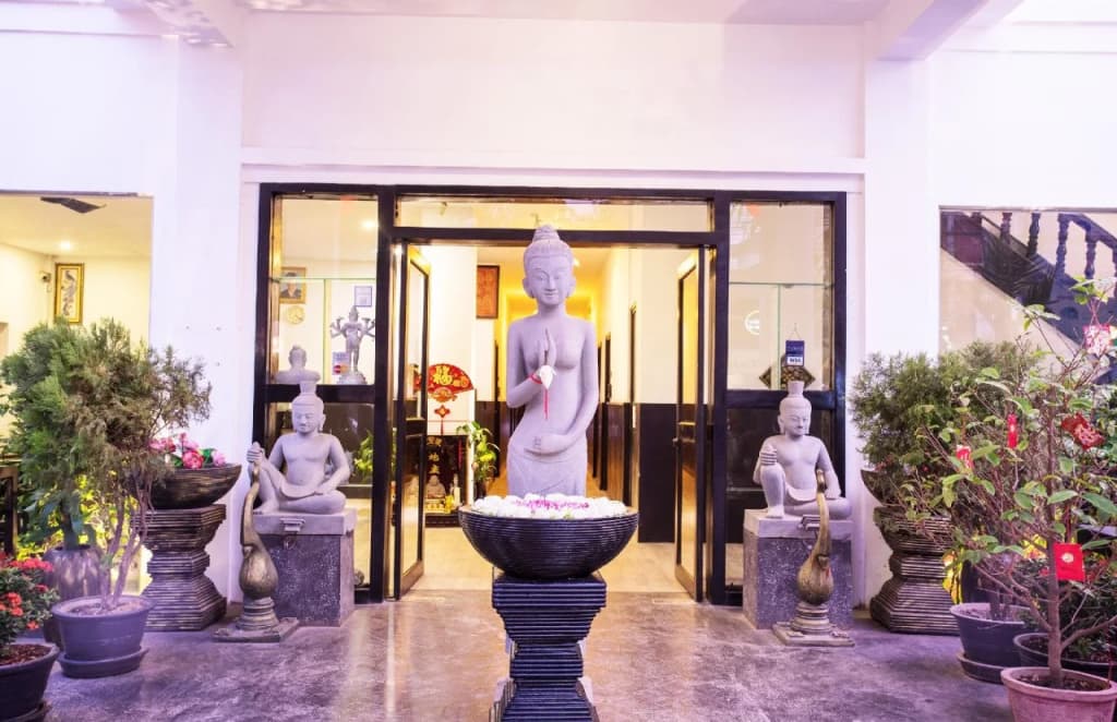 Hotel De La Chheng - photo 16