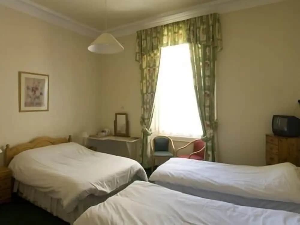 Hanover House Hotel - photo 3
