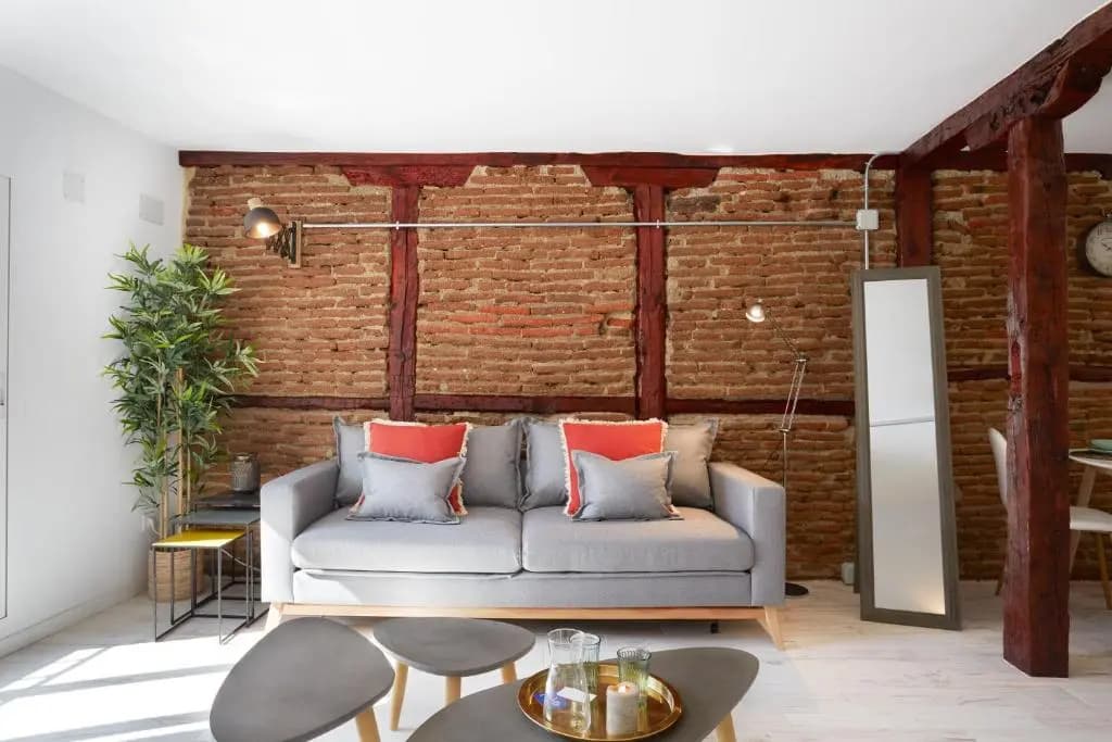 LEEWAYS LOFT in PELAYO - photo 3