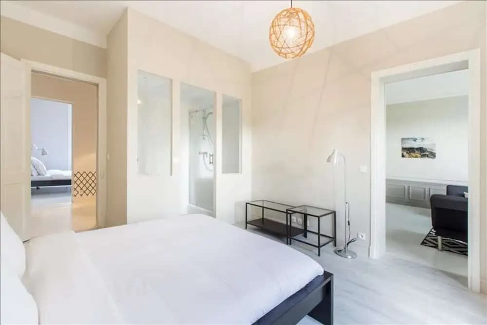 Gorgeous 3 Bedroom Apartment at Eiffel Tower - photo 2