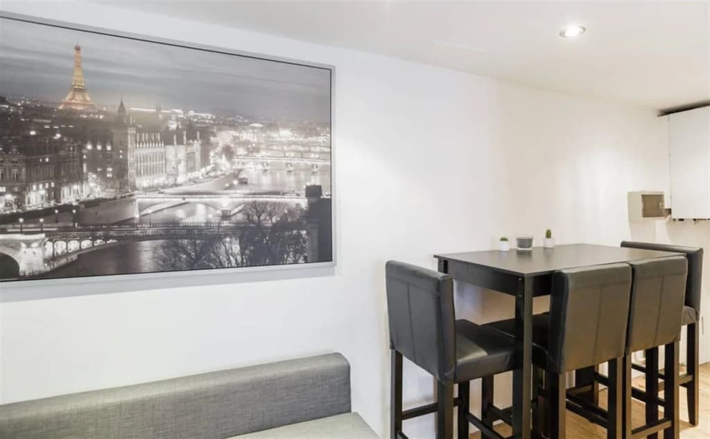 Hostel Eiffel - photo 2