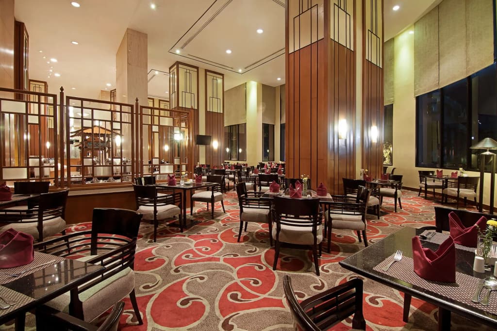 REDTOP Hotel & Convention Center - photo 28