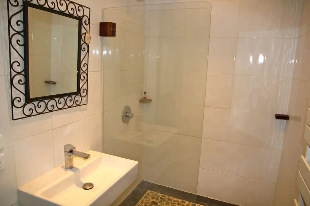 The Saint Germain Penthouse - YG01 - photo 9