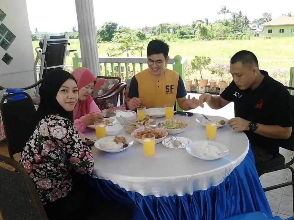 Taun Gusi Village Homestay - photo 17