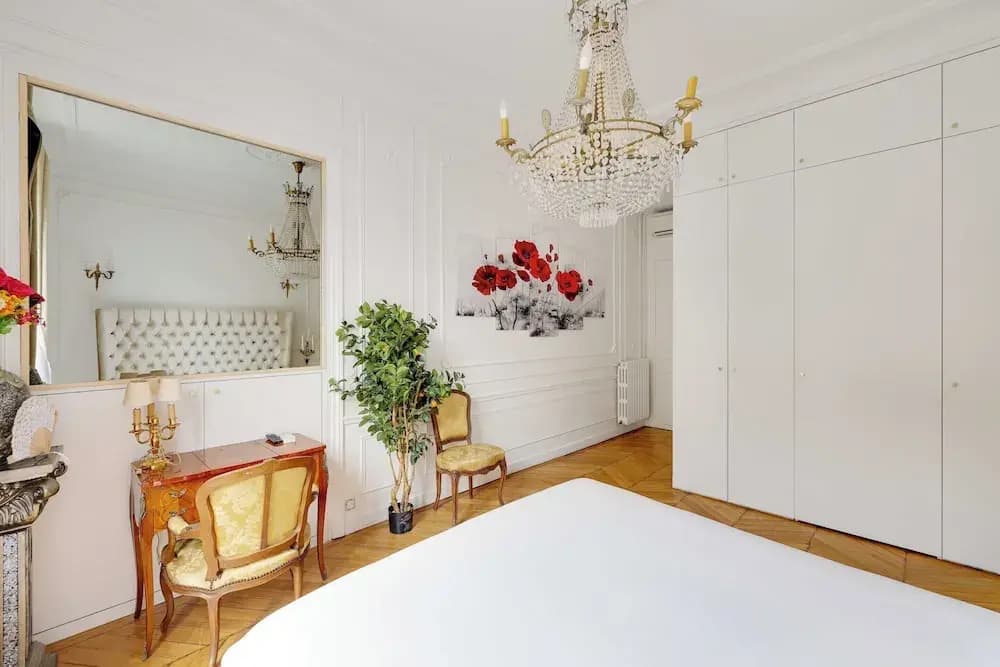 Luxury 2bdr/6p Apartment - Arc de Triomphe - photo 3