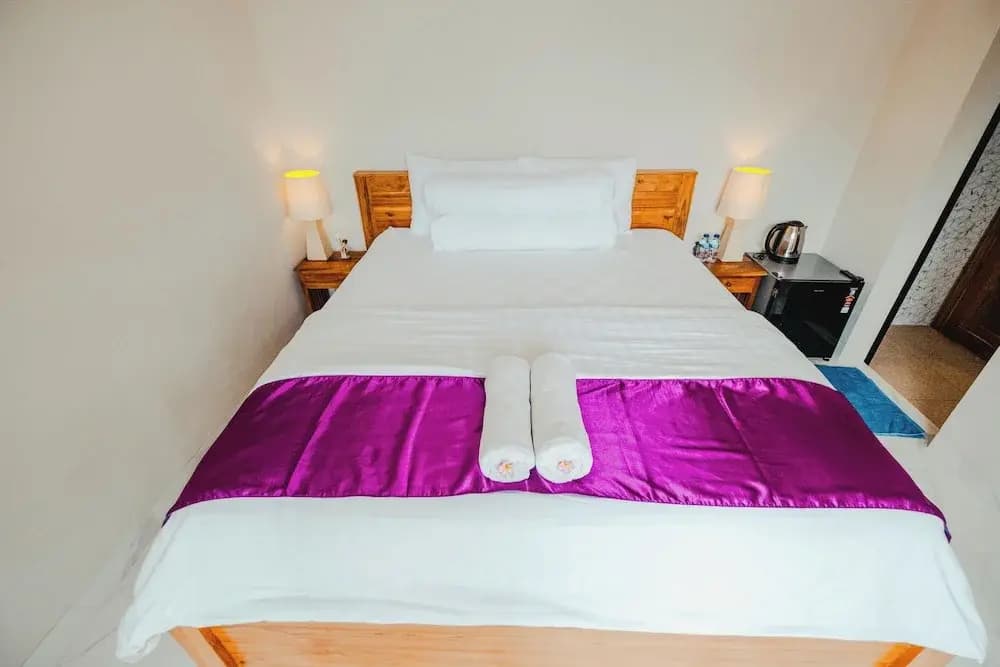 Turtle Shelter Guest House - photo 17