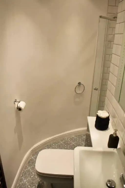 Charming City Centre Flat, Edinburgh - photo 15