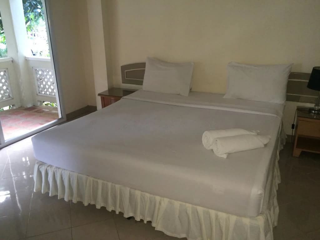 Save House Resort - main photo