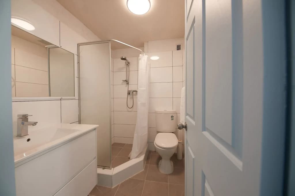 Little Coogee Hotel - photo 9